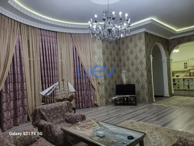Satılır 5 otaqlı Bağ evi  240m², Bakı