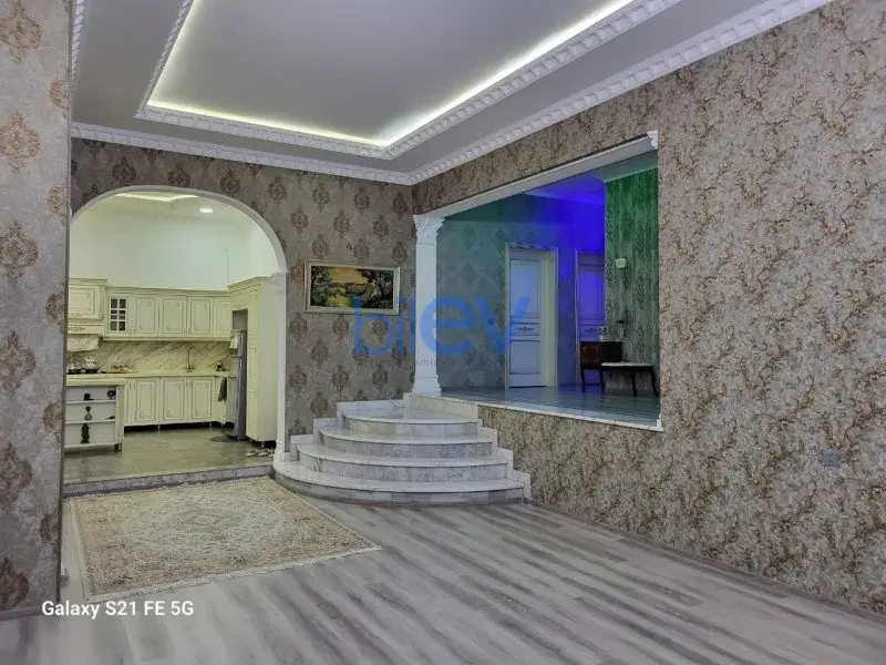 Satılır 5 otaqlı Bağ evi  240m², Bakı