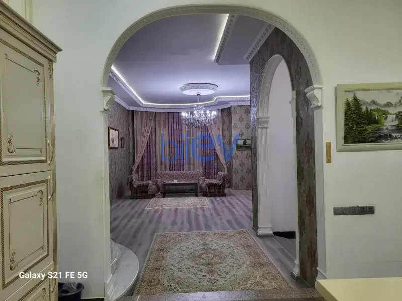 Satılır 5 otaqlı Bağ evi  240m², Bakı