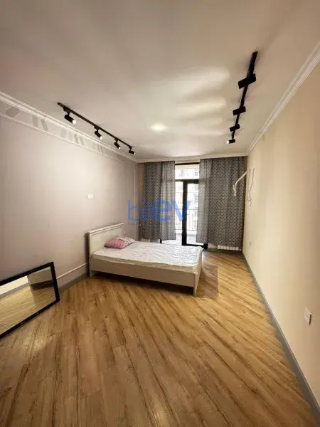 Kirayə (aylıq) 2 otaqlı Yeni Tikili  70m², Bakı