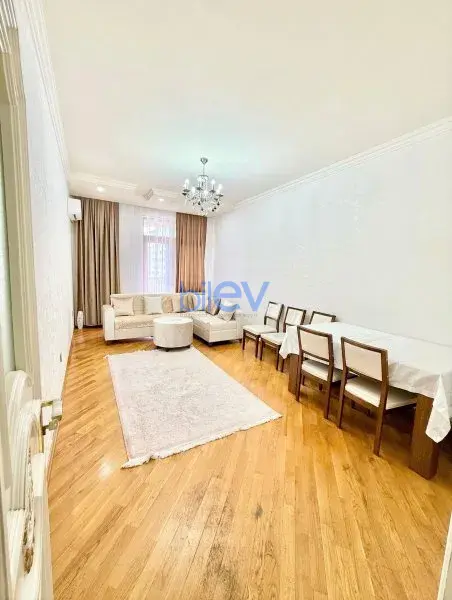 Kirayə (aylıq) 2 otaqlı Yeni Tikili  73m², Bakı