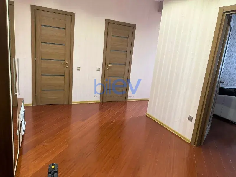 Kirayə (aylıq) 2 otaqlı Yeni Tikili  85m², Bakı