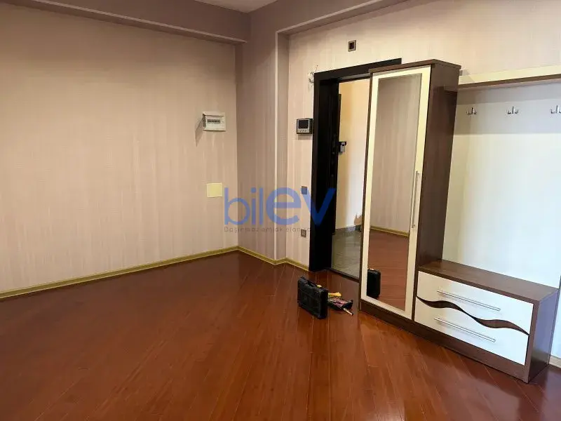 Kirayə (aylıq) 2 otaqlı Yeni Tikili  85m², Bakı