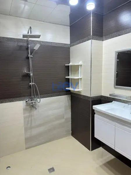 Kirayə (aylıq) 2 otaqlı Yeni Tikili  85m², Bakı