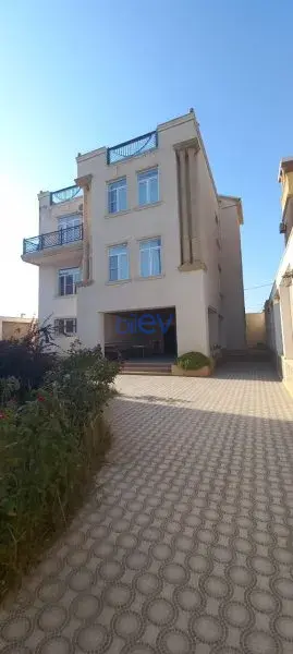 Satılır 6 otaqlı Bağ evi  320m², Bakı