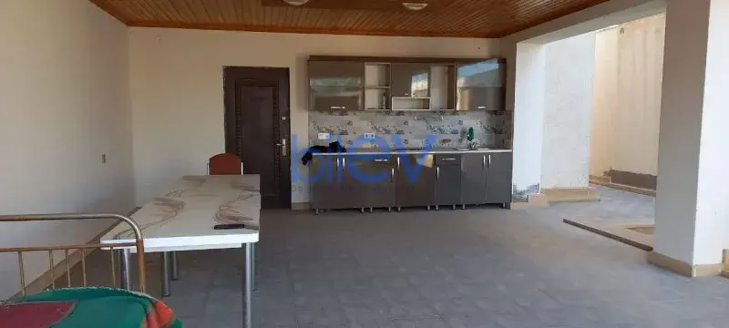 Satılır 6 otaqlı Bağ evi  320m², Bakı