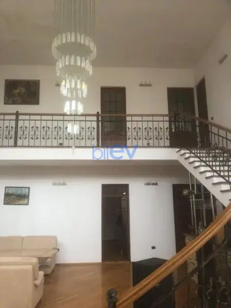 Satılır 9 otaqlı Bağ evi  340m², Bakı