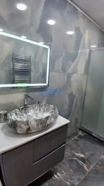 Satılır 4 otaqlı Yeni Tikili  178m², Bakı