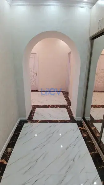 Satılır 4 otaqlı Yeni Tikili  178m², Bakı