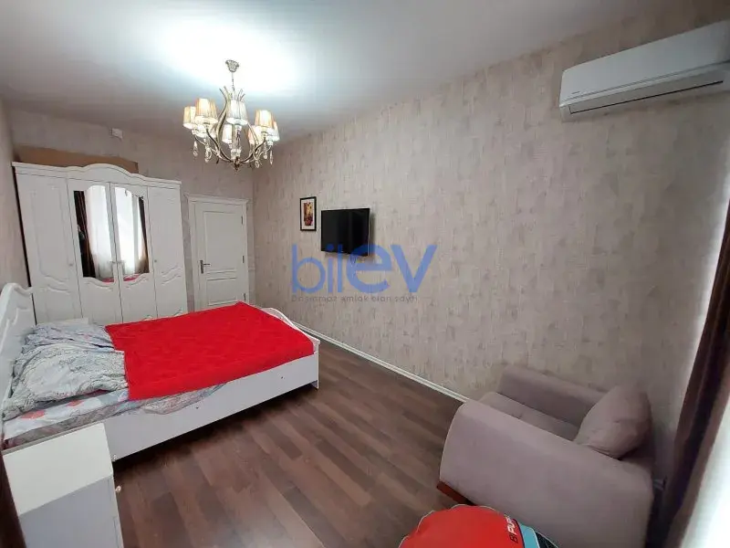 Kirayə (aylıq) 3 otaqlı Yeni Tikili  140m², Bakı