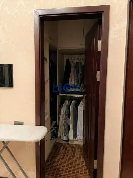 Kirayə (aylıq) 4 otaqlı Yeni Tikili  260m², Bakı