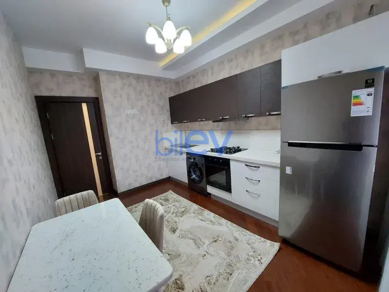 Kirayə (aylıq) 2 otaqlı Yeni Tikili  80m², Bakı