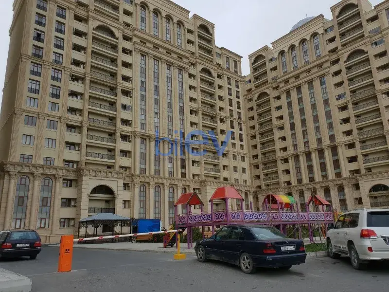 Satılır 2 otaqlı Yeni Tikili  71m², Bakı