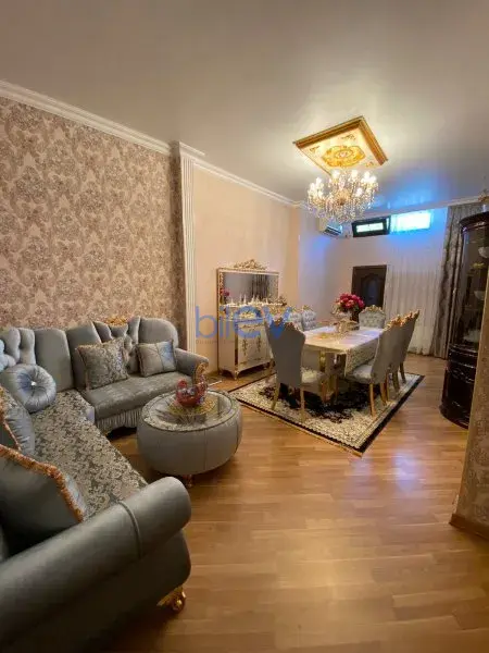 Satılır 4 otaqlı Həyət evi  100m², Bakı