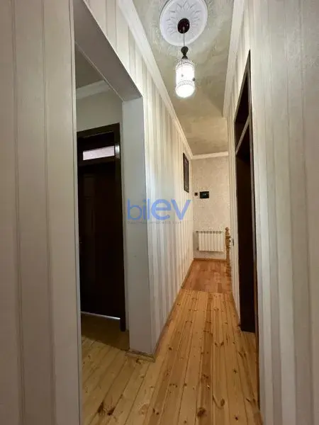 Satılır 5 otaqlı Həyət evi  200m², Bakı