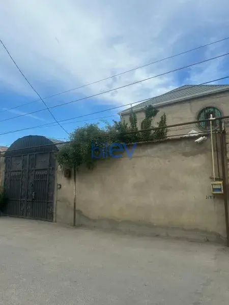 Satılır 5 otaqlı Həyət evi  200m², Bakı