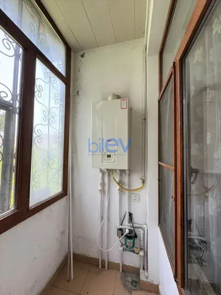 Kirayə (aylıq) 3 otaqlı Köhnə Tikili  75m², Bakı