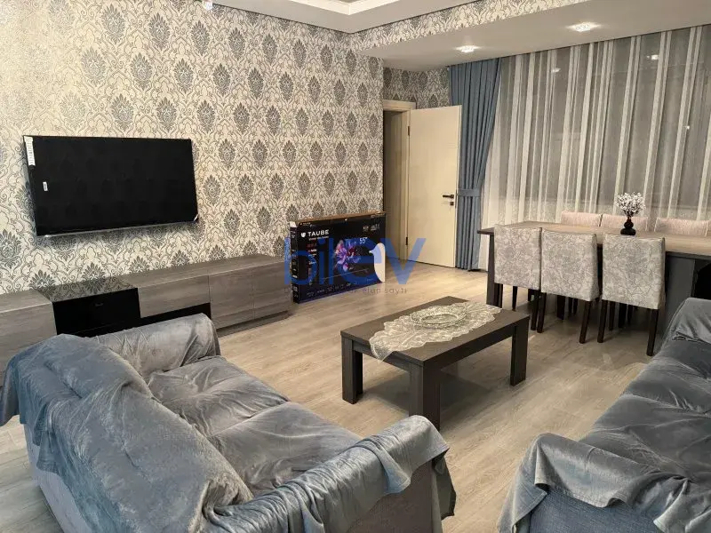 Kirayə (aylıq) 3 otaqlı Yeni Tikili  100m², Bakı