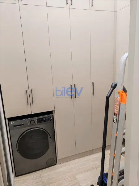 Kirayə (aylıq) 3 otaqlı Yeni Tikili  65m², Bakı
