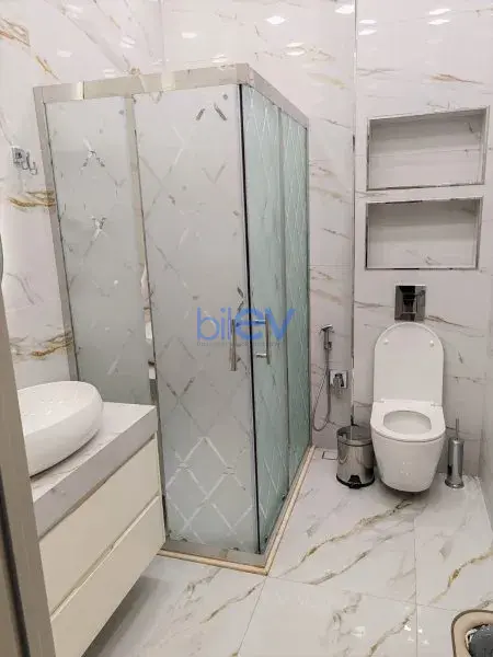 Kirayə (aylıq) 3 otaqlı Yeni Tikili  65m², Bakı