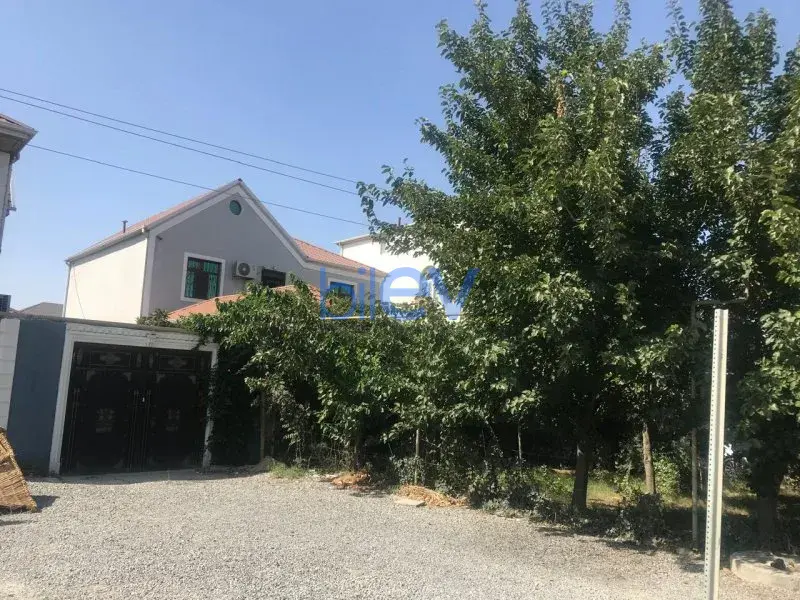 Satılır 5 otaqlı Həyət evi  200m², Bakı