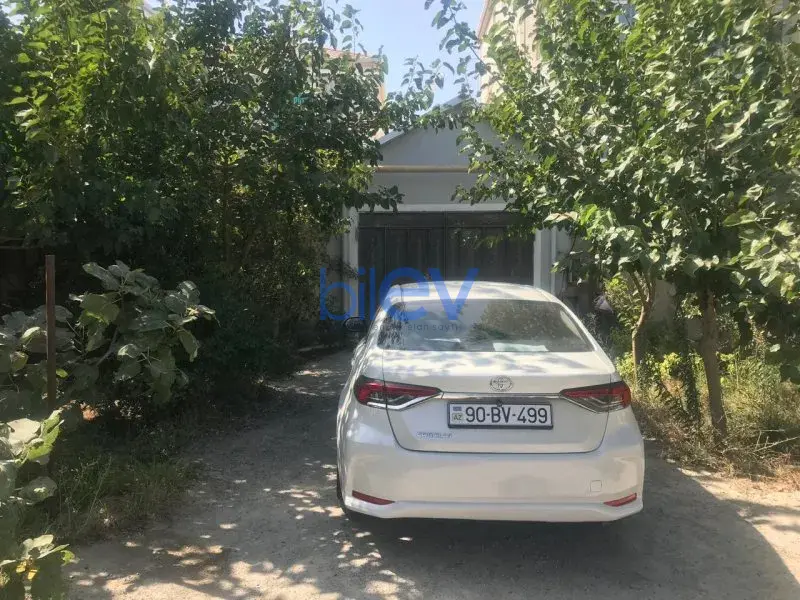 Satılır 5 otaqlı Həyət evi  200m², Bakı