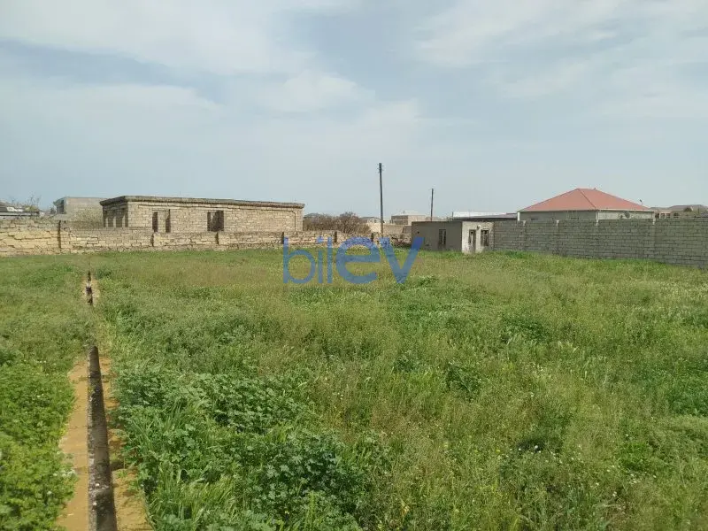 Satılır  otaqlı Torpaq  2000m², Bakı