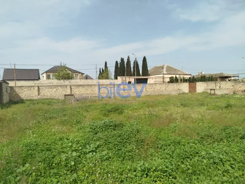 Satılır  otaqlı Torpaq  2000m², Bakı
