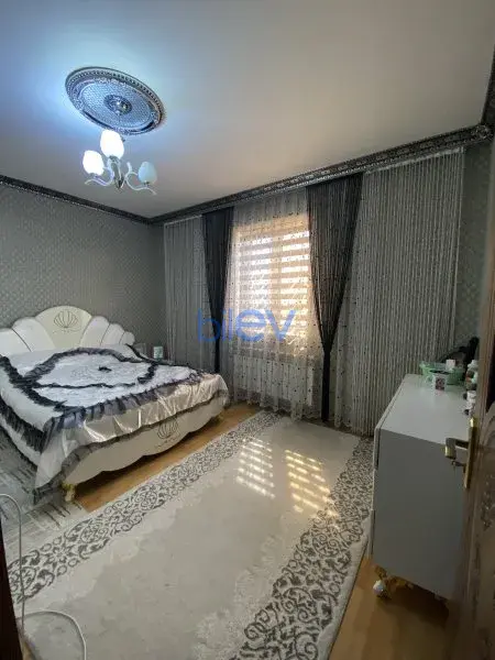 Satılır 5 otaqlı Həyət evi  120m², Bakı