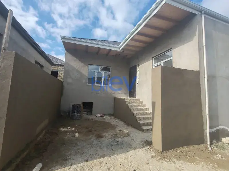 Satılır 3 otaqlı Həyət evi  75m², Bakı