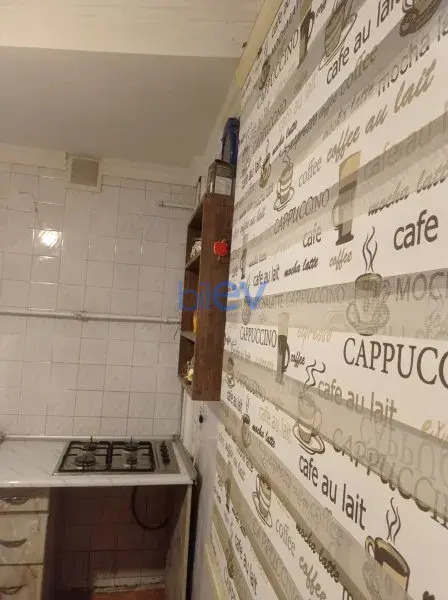 Satış 2 otaqlı Köhnə Tikili bina evi  50m², Bakı