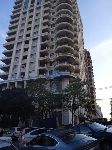 Satış 2 otaqlı Yeni Tikili bina evi  102m², Bakı