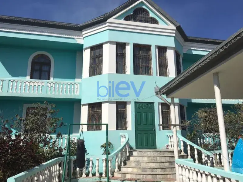 Satış 10 otaqlı Villa  550m², Bakı