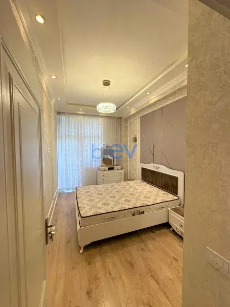 Aylıq Kirayə 2 otaqlı Yeni Tikili bina evi  60m², Bakı
