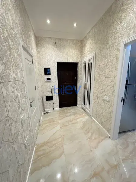 Aylıq Kirayə 2 otaqlı Yeni Tikili bina evi  60m², Bakı
