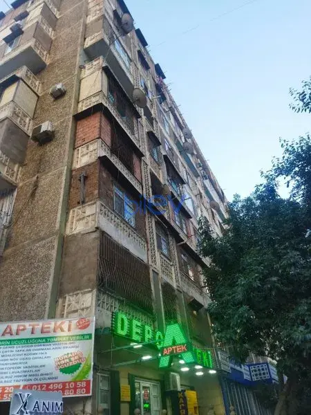 Satış 5 otaqlı Köhnə Tikili bina evi  109m², Bakı