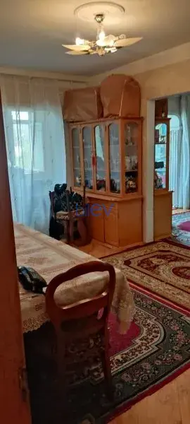 Satış 5 otaqlı Köhnə Tikili bina evi  109m², Bakı