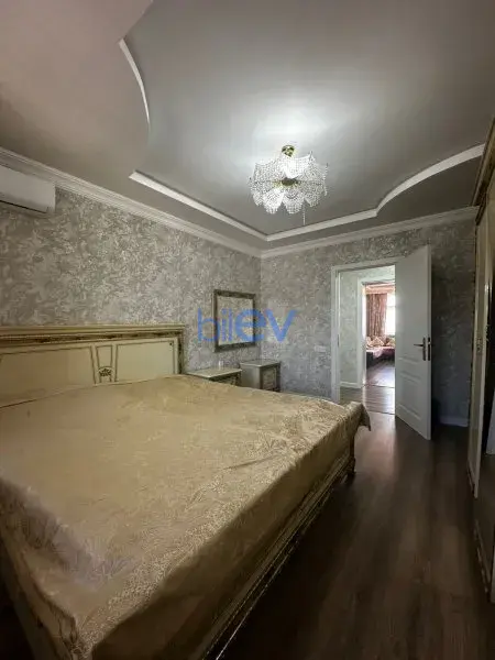 Satış 3 otaqlı Köhnə Tikili bina evi  80m², Bakı