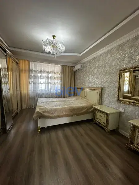 Satış 3 otaqlı Köhnə Tikili bina evi  80m², Bakı