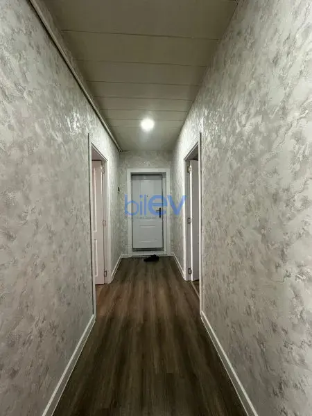Satış 3 otaqlı Köhnə Tikili bina evi  80m², Bakı