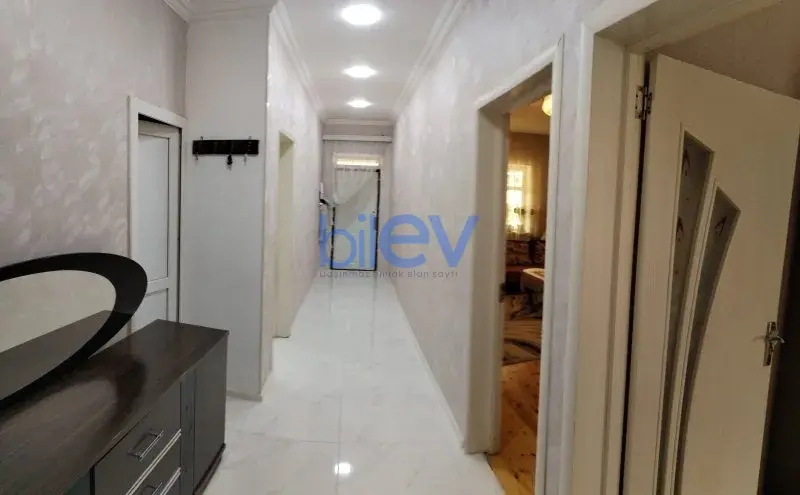 Satış 3 otaqlı Həyət evi  1700m², Bakı
