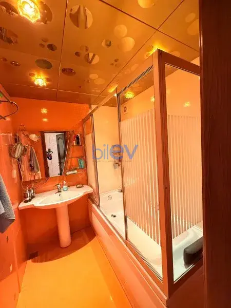 Satış 6 otaqlı Yeni Tikili bina evi  250m², Bakı