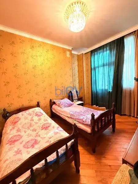 Satış 6 otaqlı Yeni Tikili bina evi  250m², Bakı