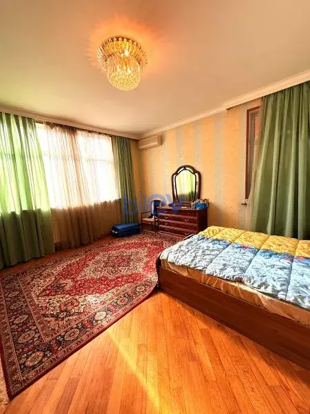 Satış 6 otaqlı Yeni Tikili bina evi  250m², Bakı