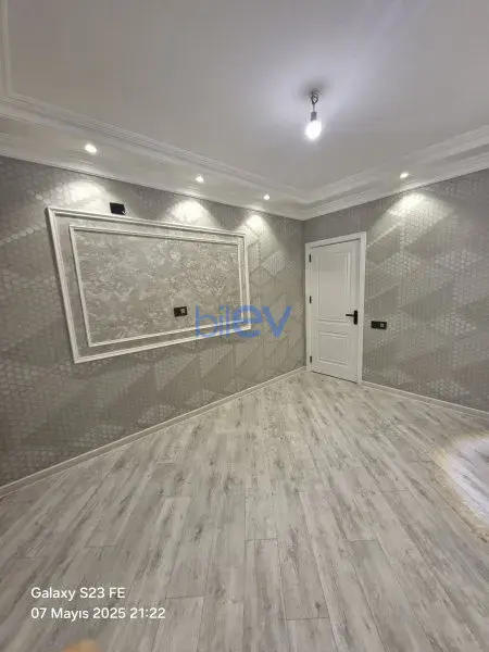 Satış 3 otaqlı Köhnə Tikili bina evi  80m², Bakı