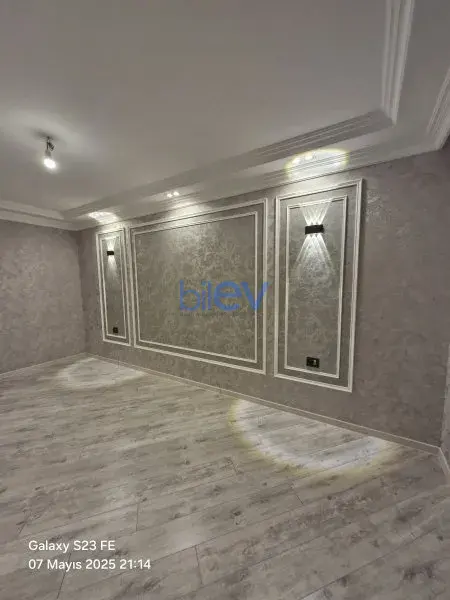 Satış 3 otaqlı Köhnə Tikili bina evi  80m², Bakı