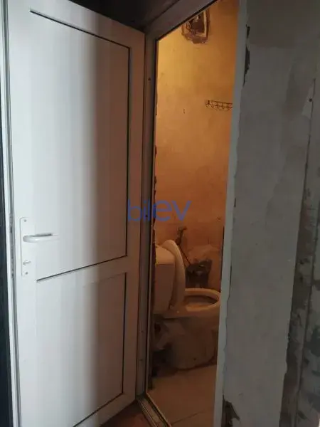 Satış 1 otaqlı Köhnə Tikili bina evi  42m², Bakı