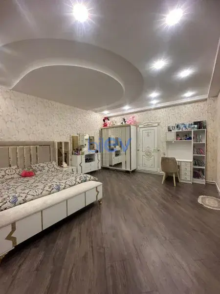 Satış 6 otaqlı Villa  255m², Bakı