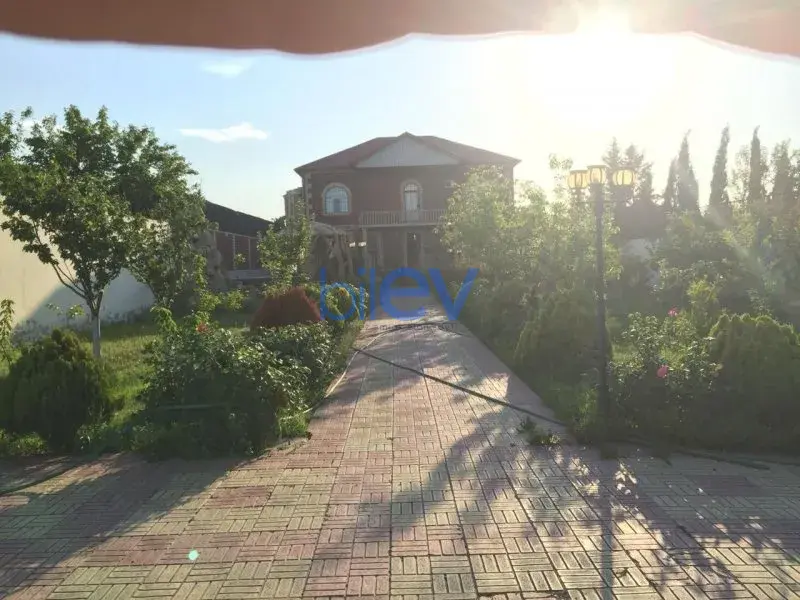 Satış 6 otaqlı Həyət evi  300m², Bakı