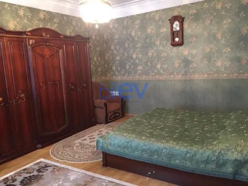 Satış 6 otaqlı Həyət evi  300m², Bakı